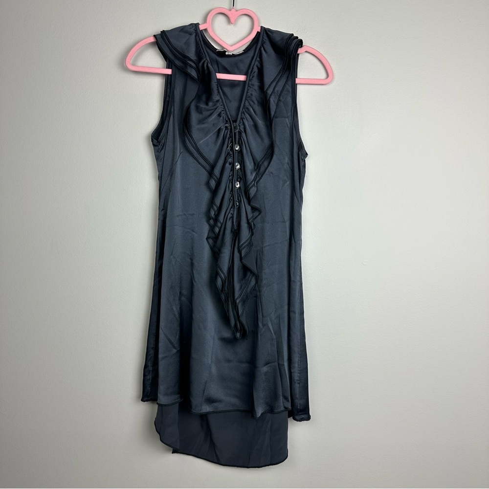 clary sage Chic Sleeveless Ruffled Satin Silk Blouse in Gray Size XL